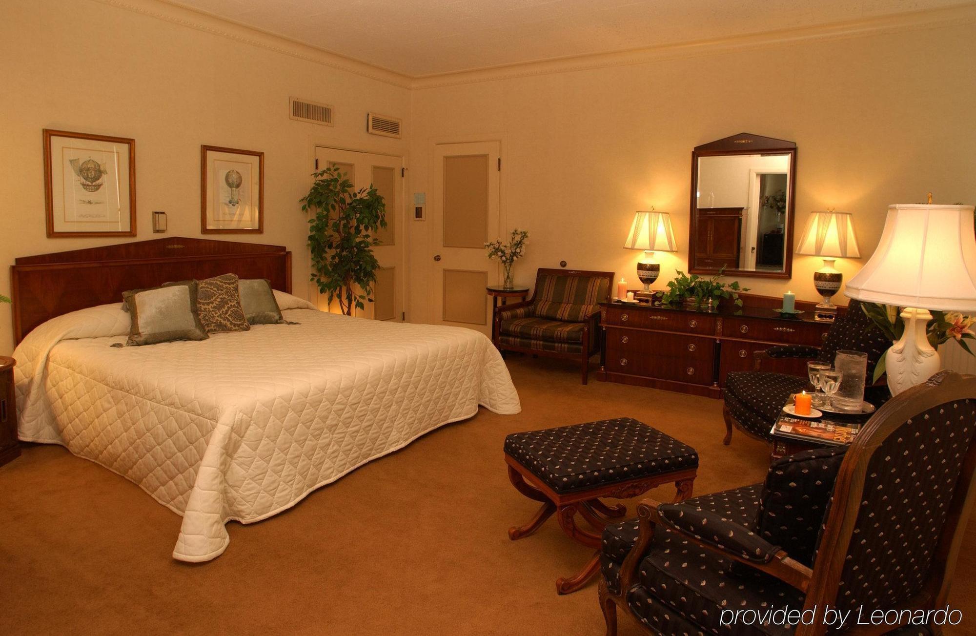 Отель Milwaukee Athletic Club Номер фото