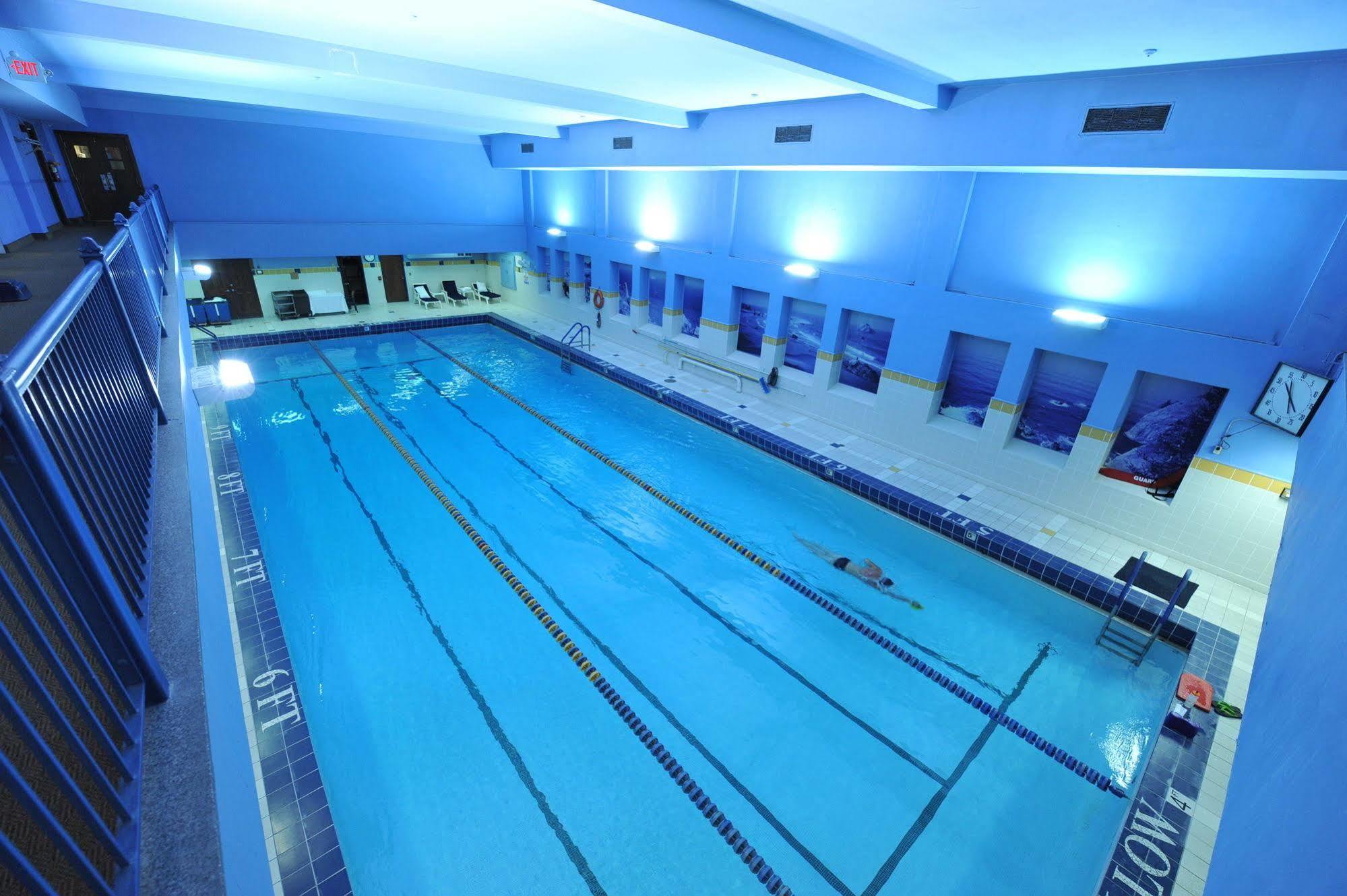 Отель Milwaukee Athletic Club Экстерьер фото
