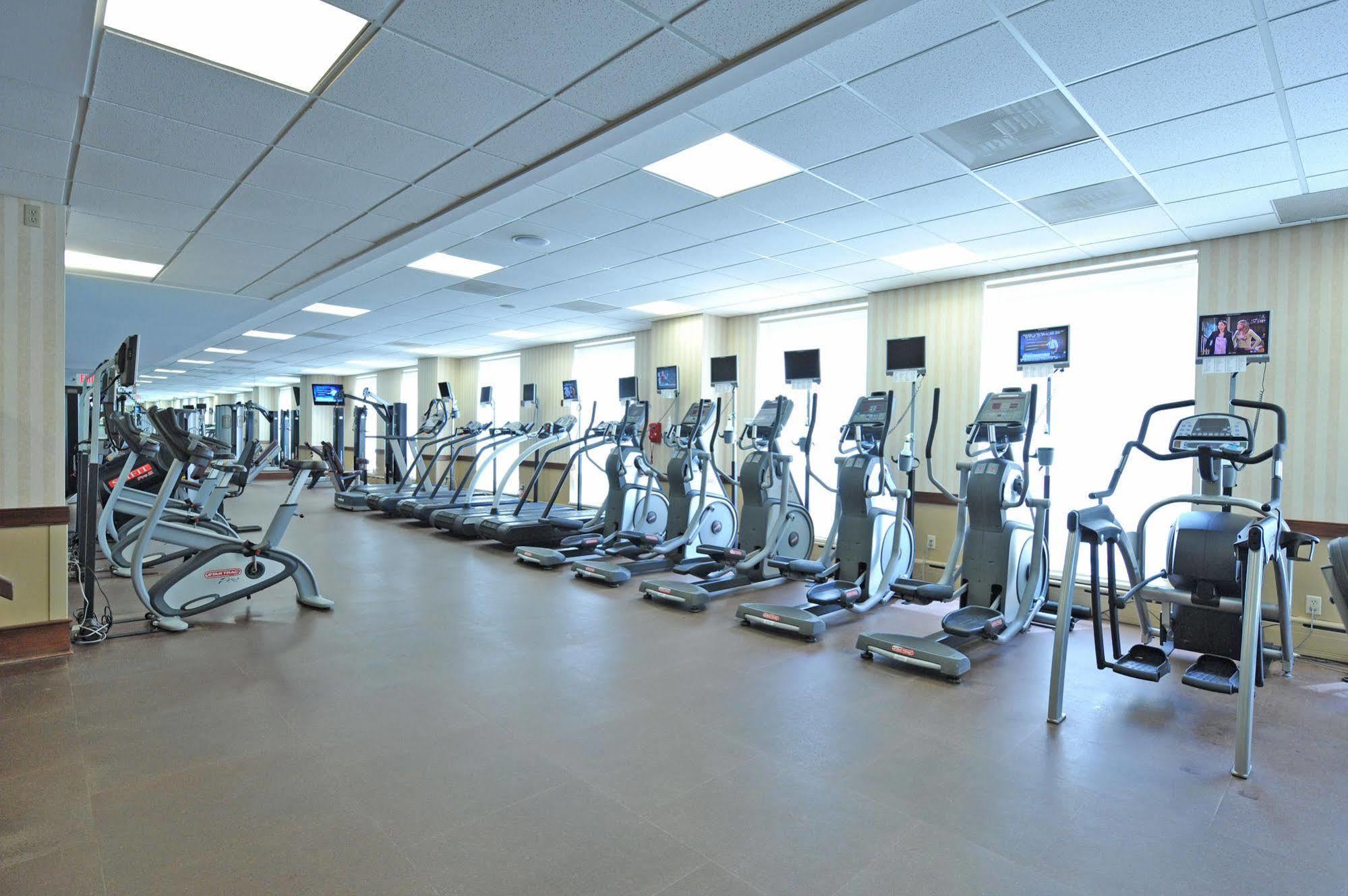 Отель Milwaukee Athletic Club Экстерьер фото