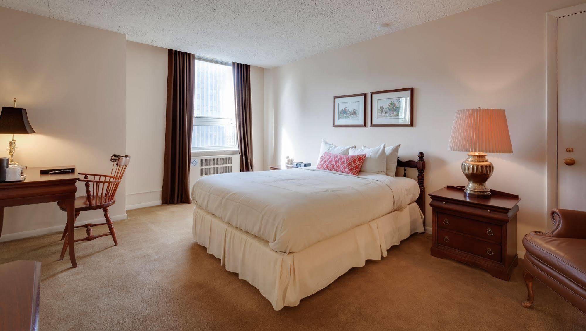 Отель Milwaukee Athletic Club Экстерьер фото